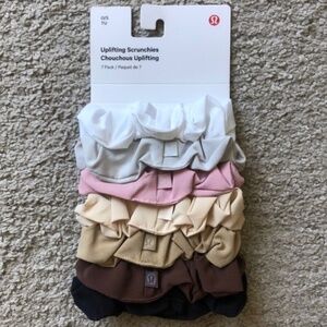 LULULEMON Scrunchies.7 Pack.New.